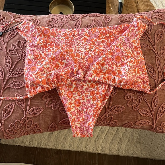 SKATIE brand new Flora print - Picture 1 of 8